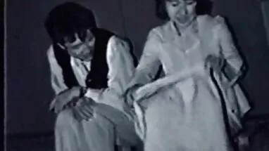 Bắn vỡ của họ hói cô trong một quan phim sex ông già chồng lấy con dâu hệ tình dục