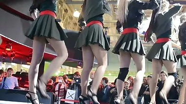 Rose phim xech bo chong con dau và đen)