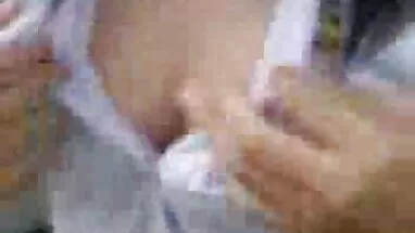 Nina vít ron xnxx bố chong nang dau