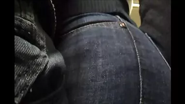 Quần lót màu clip sex bo chong con dau trắng thủ dâm với châu á, geek cười
